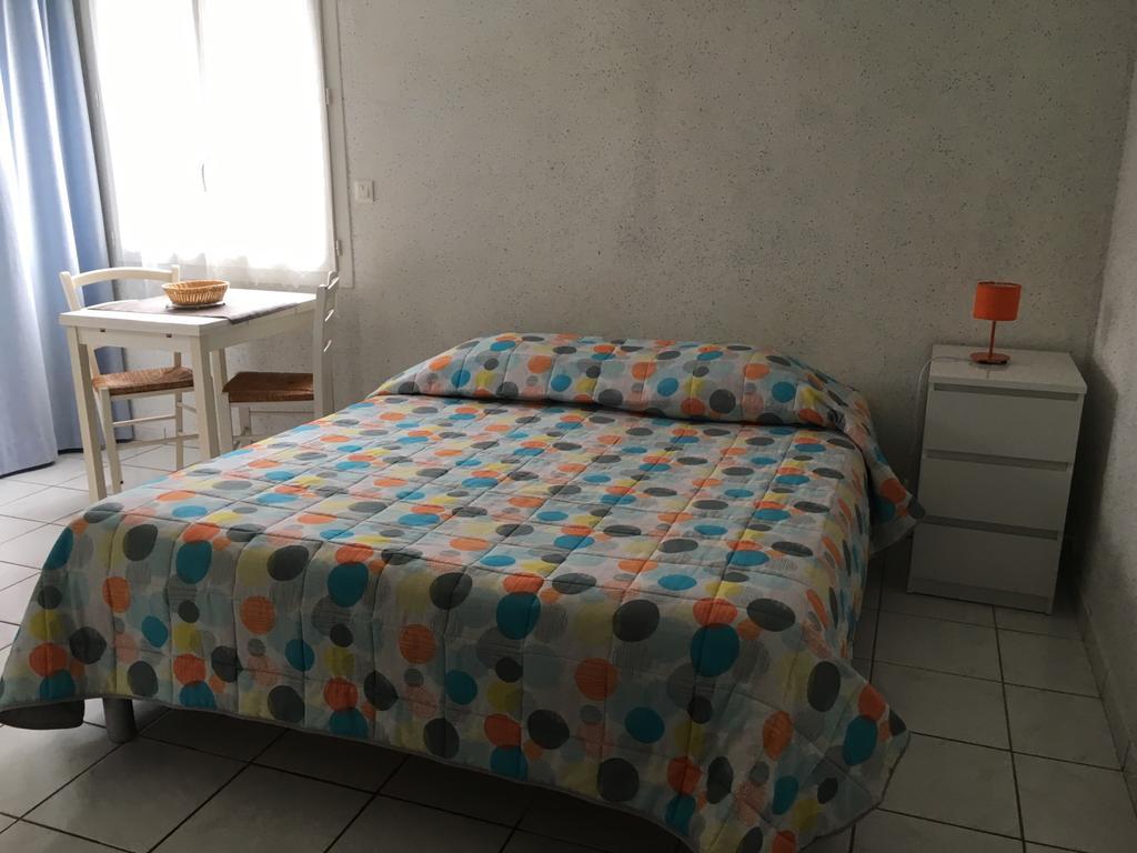 Hôtel Résidence Les Flots Saint-Palais-sur-Mer Esterno foto