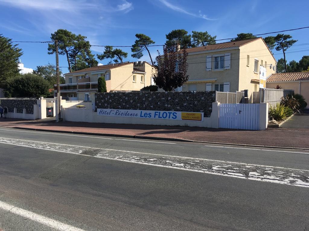 Hôtel Résidence Les Flots Saint-Palais-sur-Mer Esterno foto